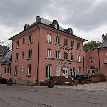 Hotel-Restaurant Beim Schlass Wiltz Exterior photo
